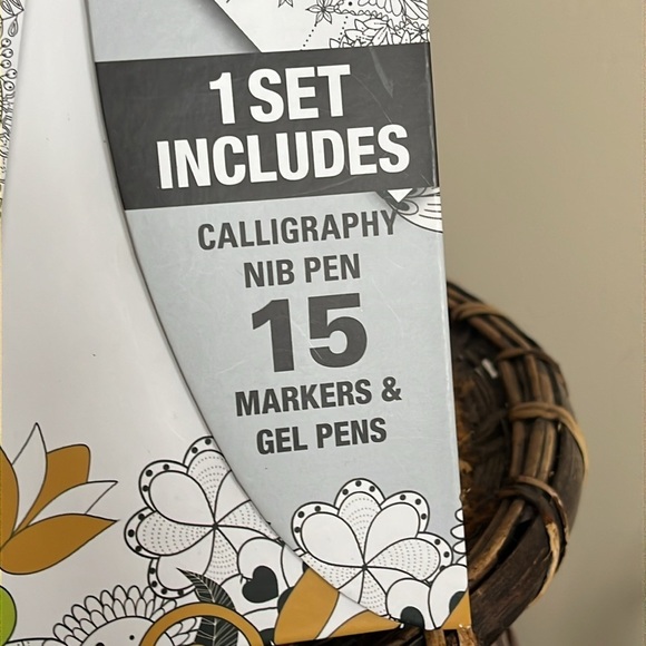 Brand New Mindful Color & Gift All-Occasion Cards Stationary Calligraphy Markers - Picture 3 of 16